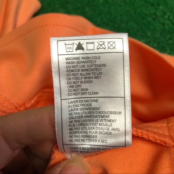 NWT Ferreira activewear workout exercise tennis jacket, full zip, snap sleeves - Picture 8 of 16